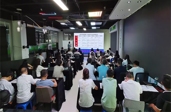 Lewin乐玩官网光电隆重举办提升自我服务客户培训活动